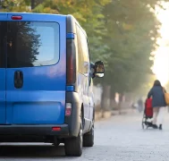 camionnette-utilitaire-pneu