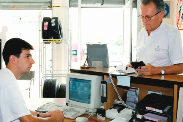 taquipneu-histoire-garage-2000